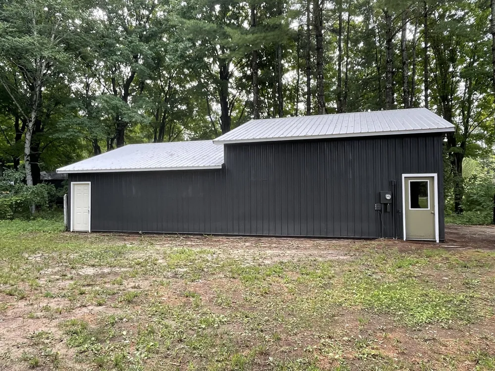 8279 Cherry Avenue Rapid City, MI 49676