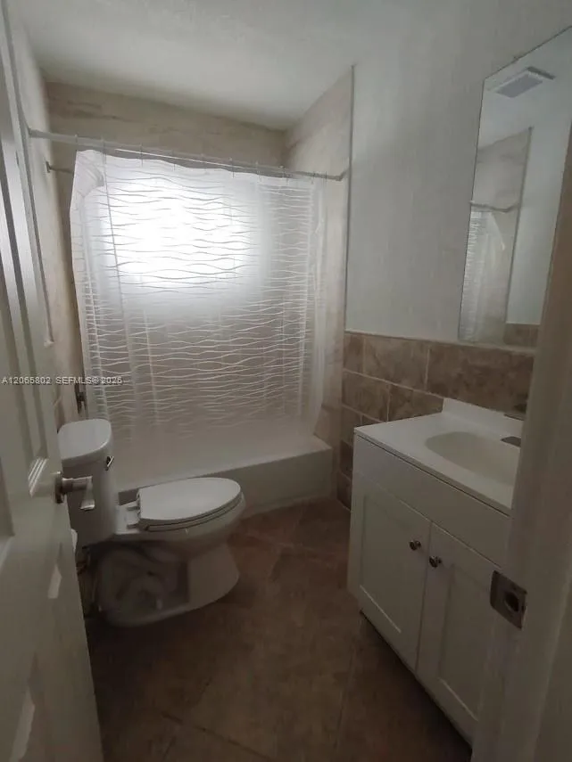 3141 73rd Ave Hollywood, FL 33024