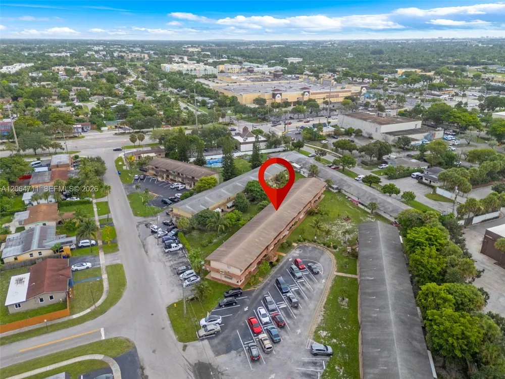 3000 NW 43rd Ter #106 Lauderdale Lakes, FL 33313