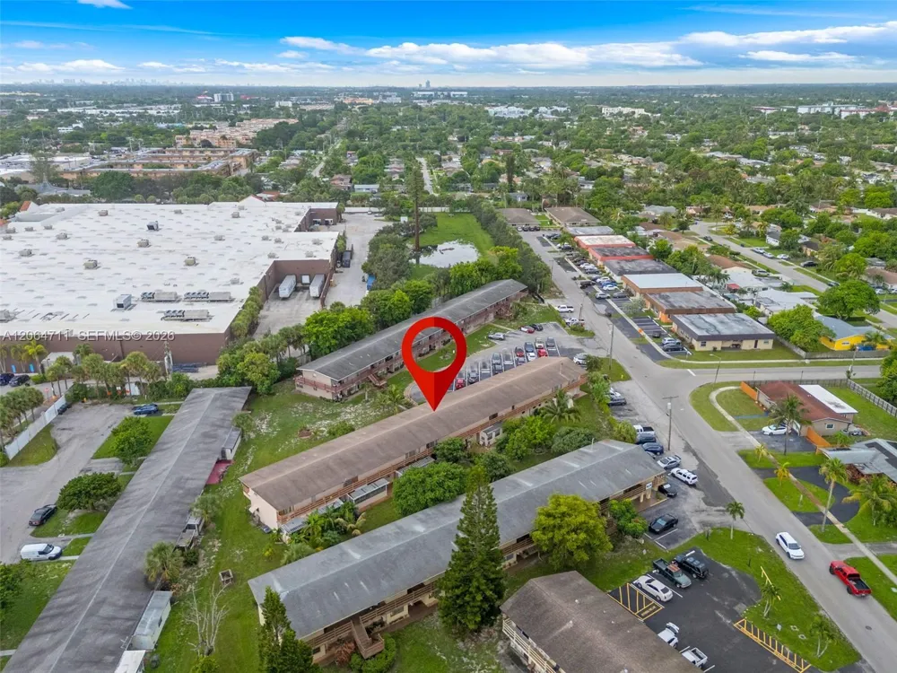 3000 NW 43rd Ter #106 Lauderdale Lakes, FL 33313
