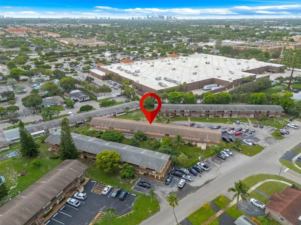 3000 NW 43rd Ter #106 Lauderdale Lakes, FL 33313