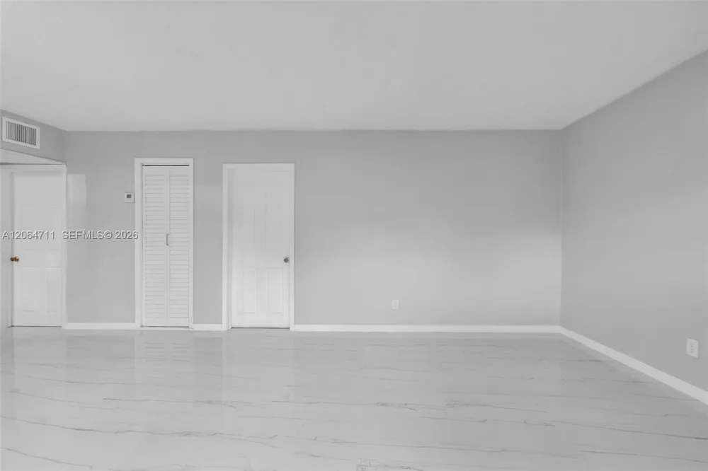 3000 NW 43rd Ter #106 Lauderdale Lakes, FL 33313