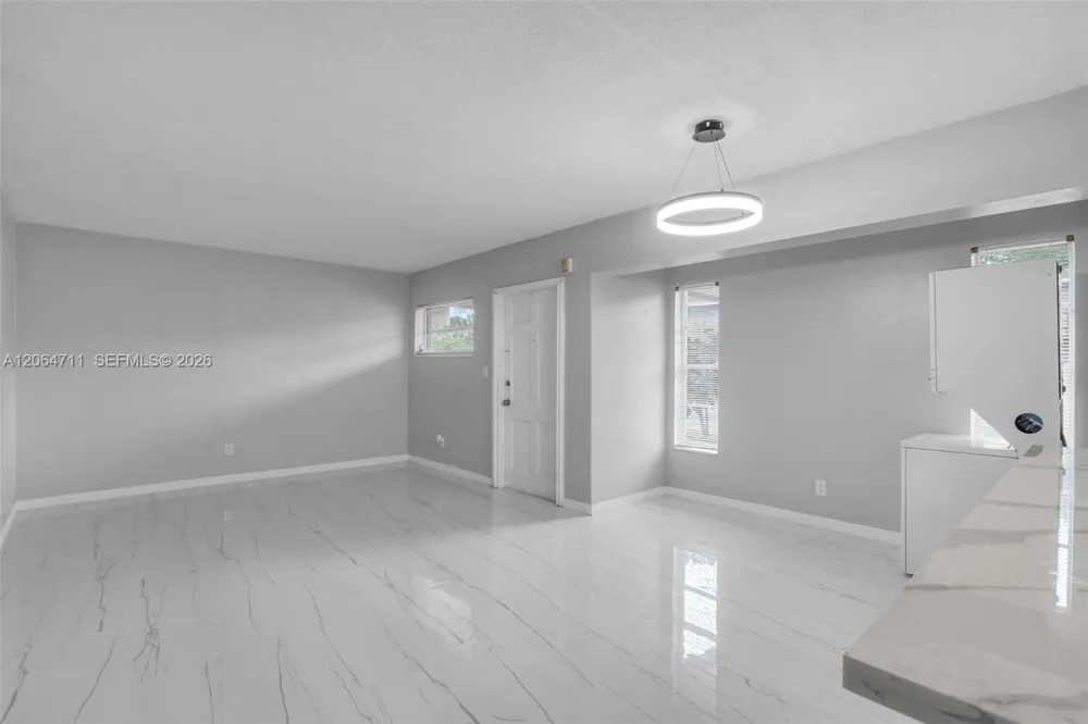 3000 NW 43rd Ter #106 Lauderdale Lakes, FL 33313