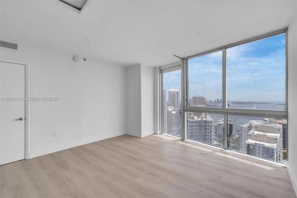 495 Brickell Ave #3601 Miami, FL 33131