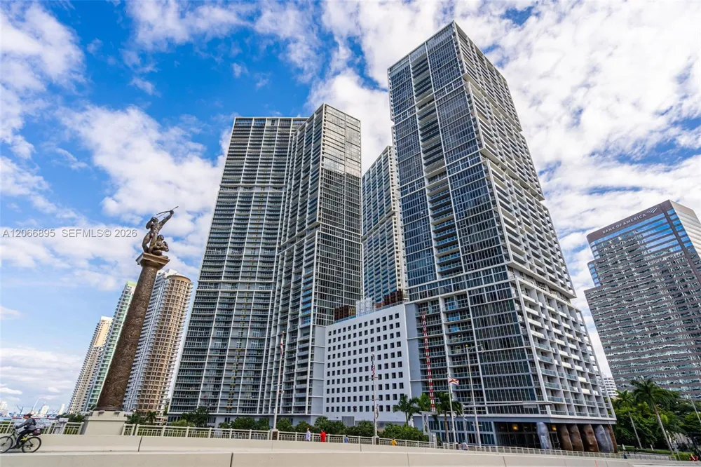 495 Brickell Ave #3601 Miami, FL 33131