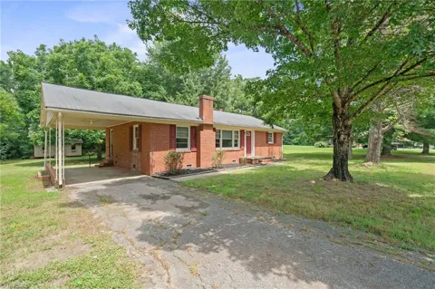 147 Oakdale Circle