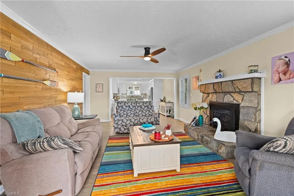 129 Friendly Way Lexington, NC 27292