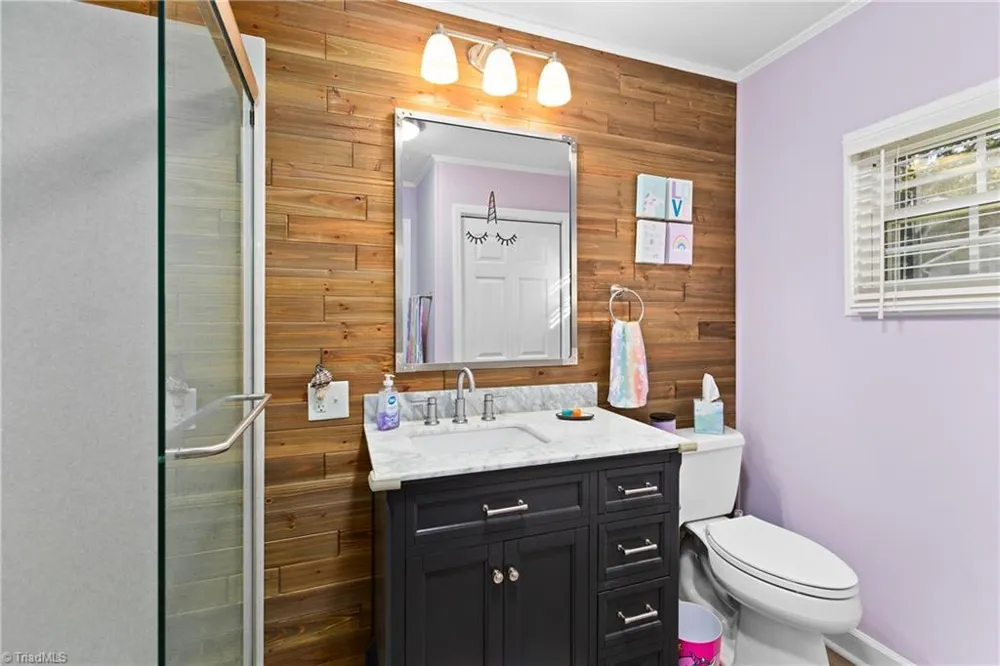 129 Friendly Way Lexington, NC 27292