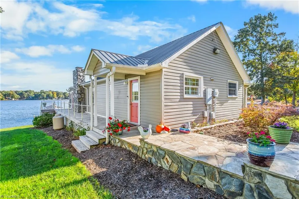 129 Friendly Way Lexington, NC 27292