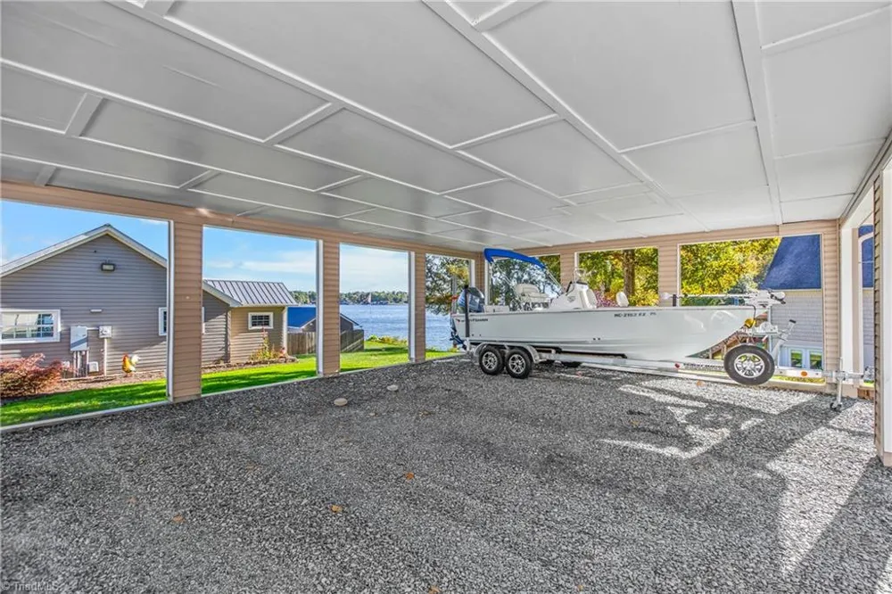 129 Friendly Way Lexington, NC 27292