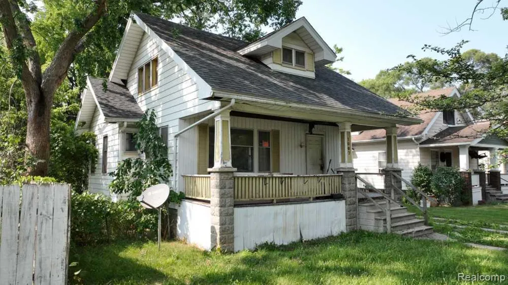 1007 Oakley Street Saginaw City, MI 48602