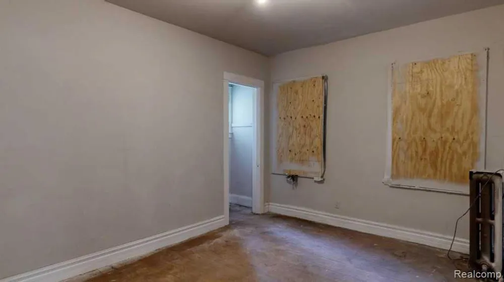 1007 Oakley Street Saginaw City, MI 48602