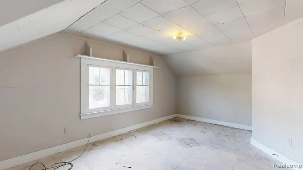 1007 Oakley Street Saginaw City, MI 48602