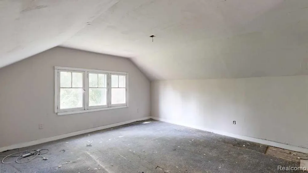 1007 Oakley Street Saginaw City, MI 48602