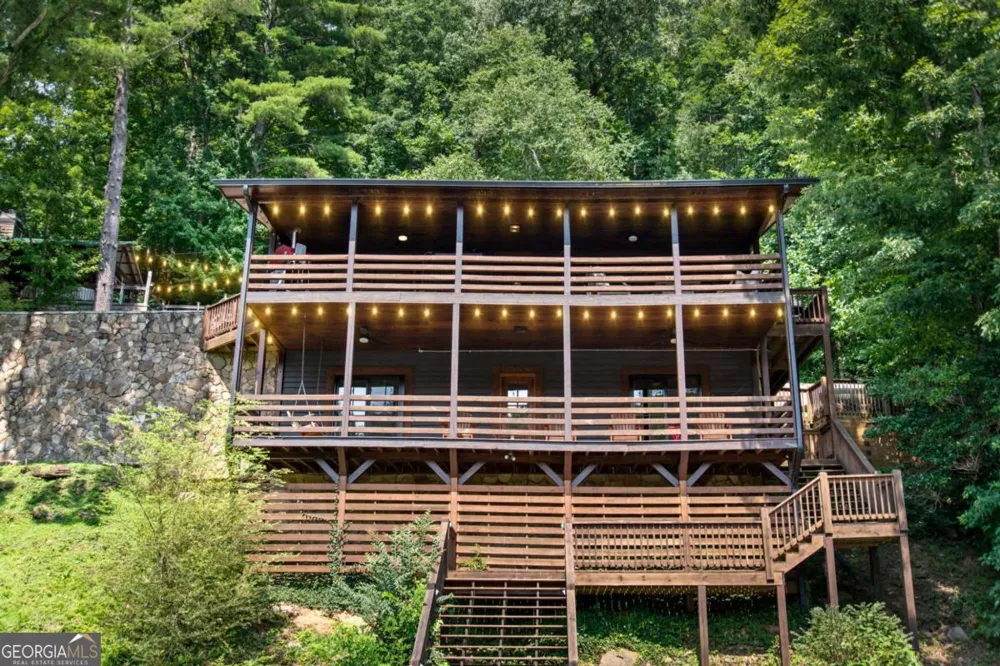112 Tilley Ridge RD Blue Ridge, GA 30513