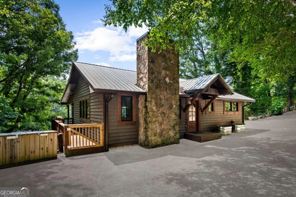 112 Tilley Ridge RD Blue Ridge, GA 30513
