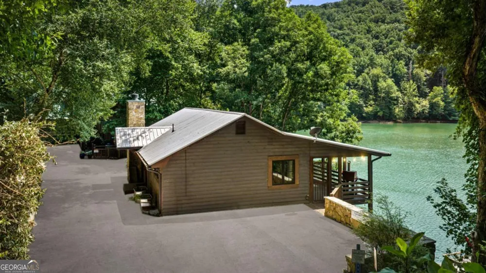 112 Tilley Ridge RD Blue Ridge, GA 30513