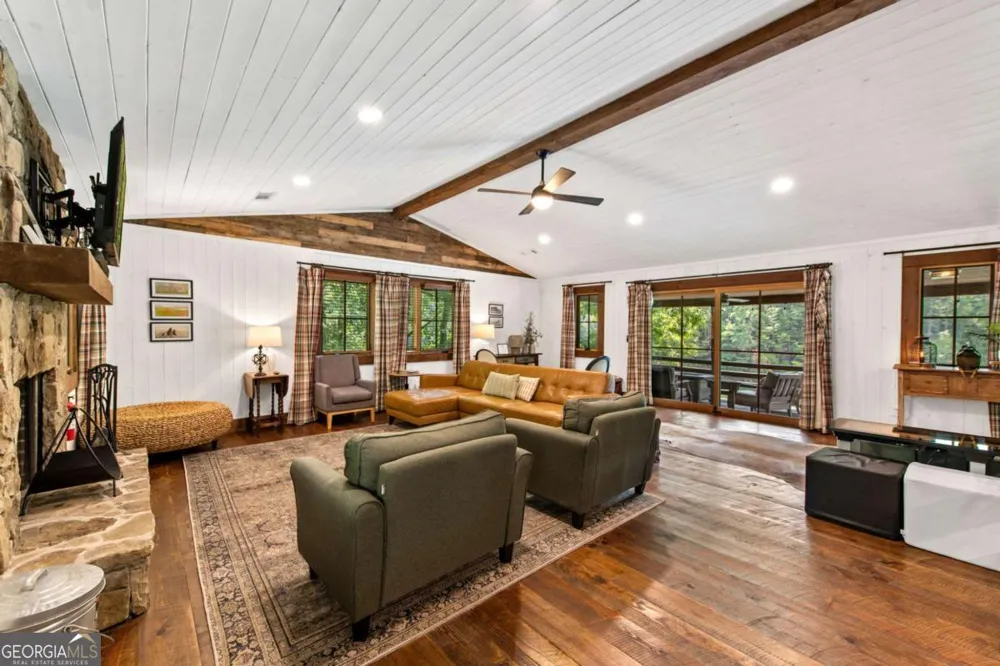 112 Tilley Ridge RD Blue Ridge, GA 30513
