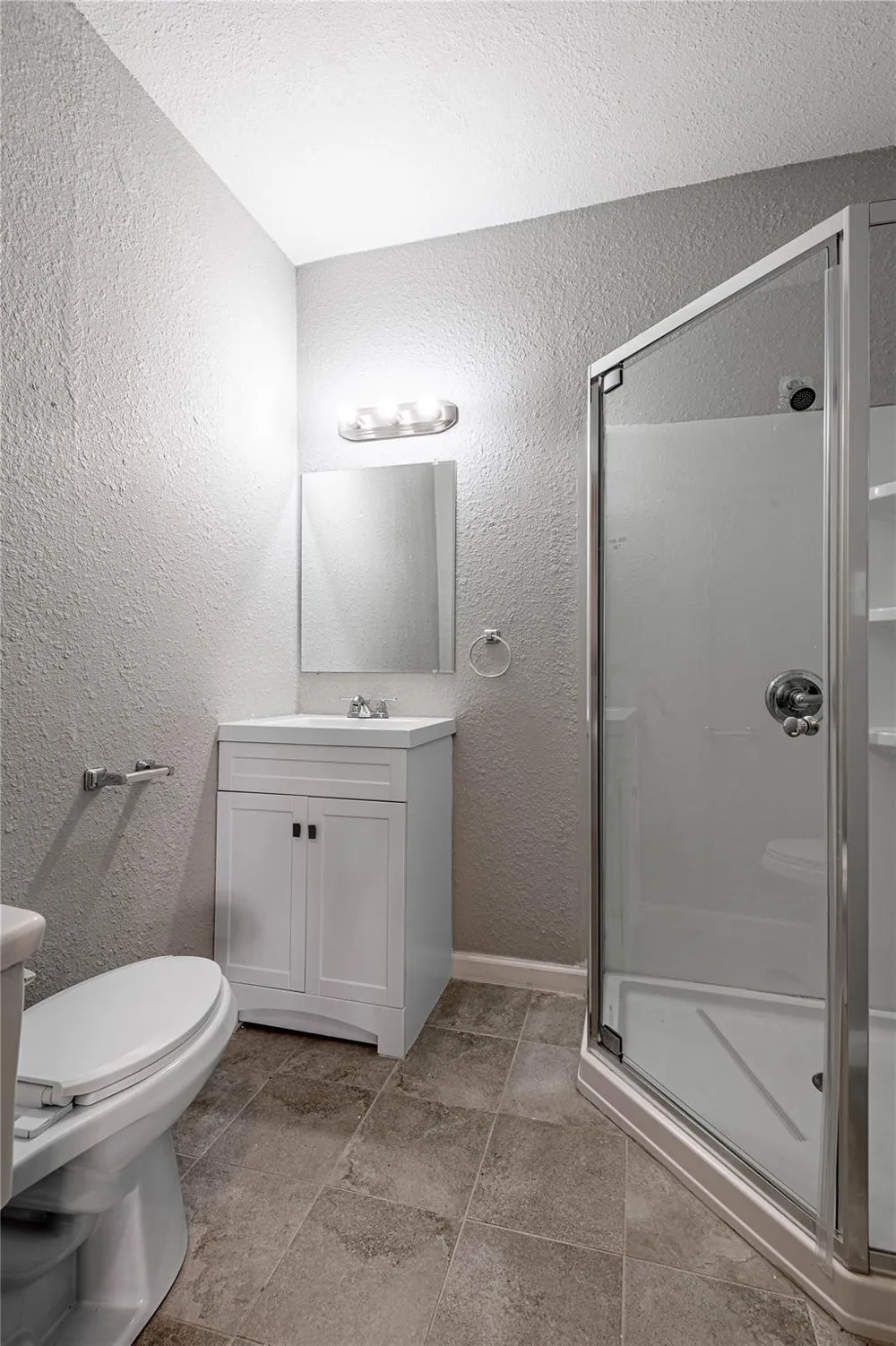 200 W Caroline Street #A Trinity, TX 75862