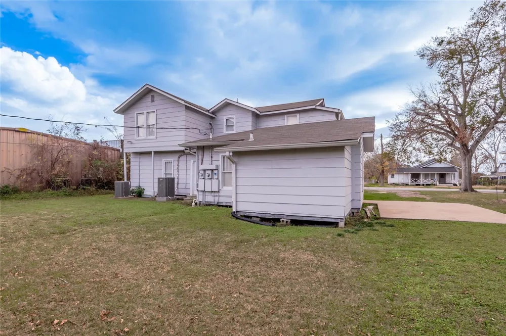200 W Caroline Street #A Trinity, TX 75862