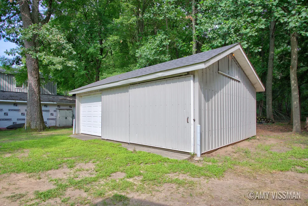 2083 Archwood Drive Wayland, MI 49348