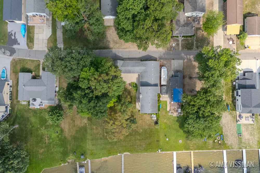2083 Archwood Drive Wayland, MI 49348