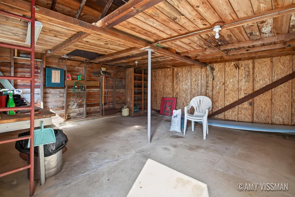 2083 Archwood Drive Wayland, MI 49348