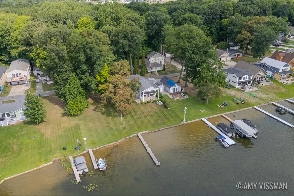 2083 Archwood Drive Wayland, MI 49348