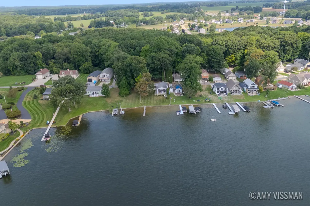 2083 Archwood Drive Wayland, MI 49348