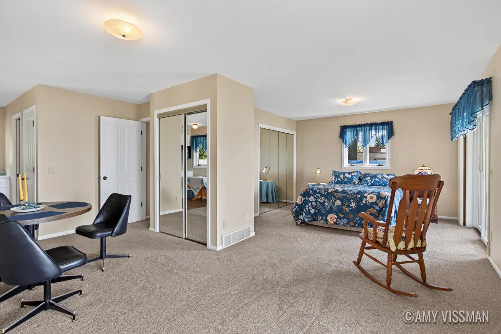 2083 Archwood Drive Wayland, MI 49348