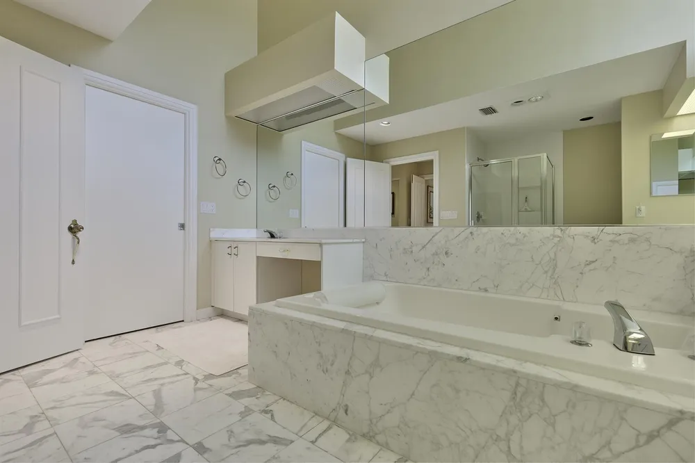 392 Spyglass Way Jupiter, FL 33477