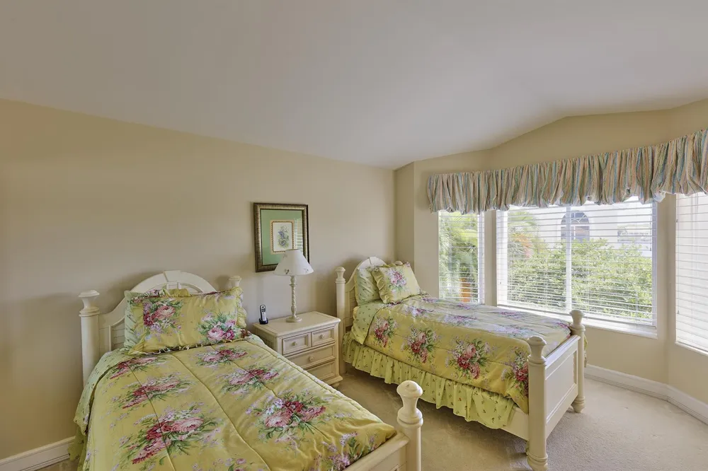392 Spyglass Way Jupiter, FL 33477
