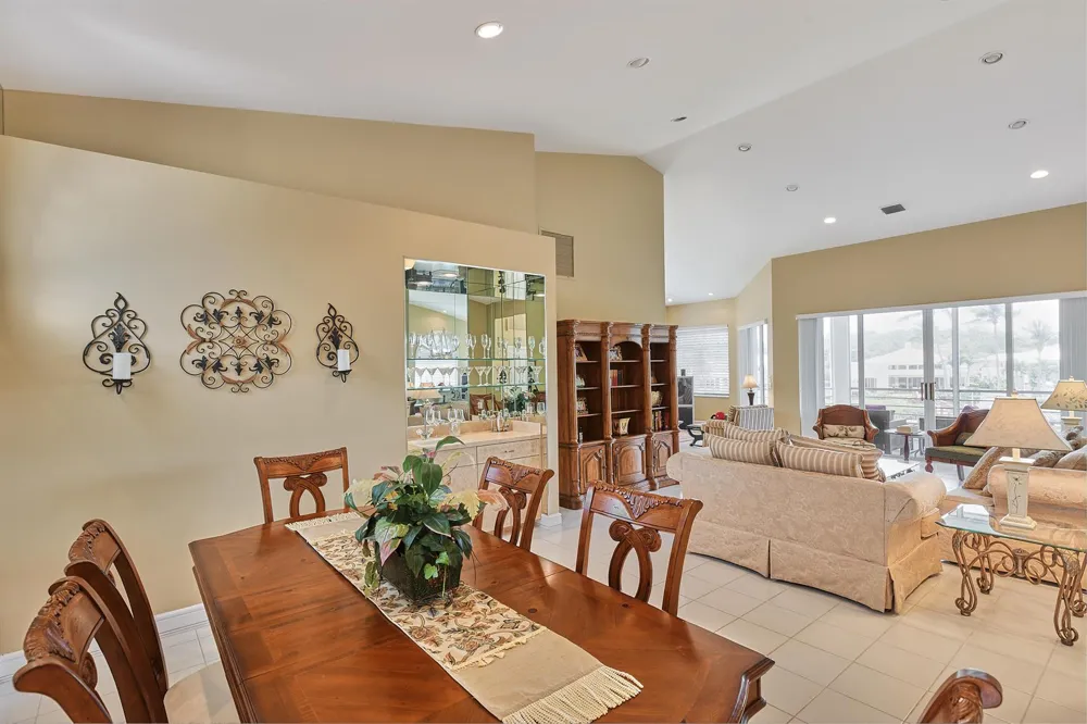 392 Spyglass Way Jupiter, FL 33477
