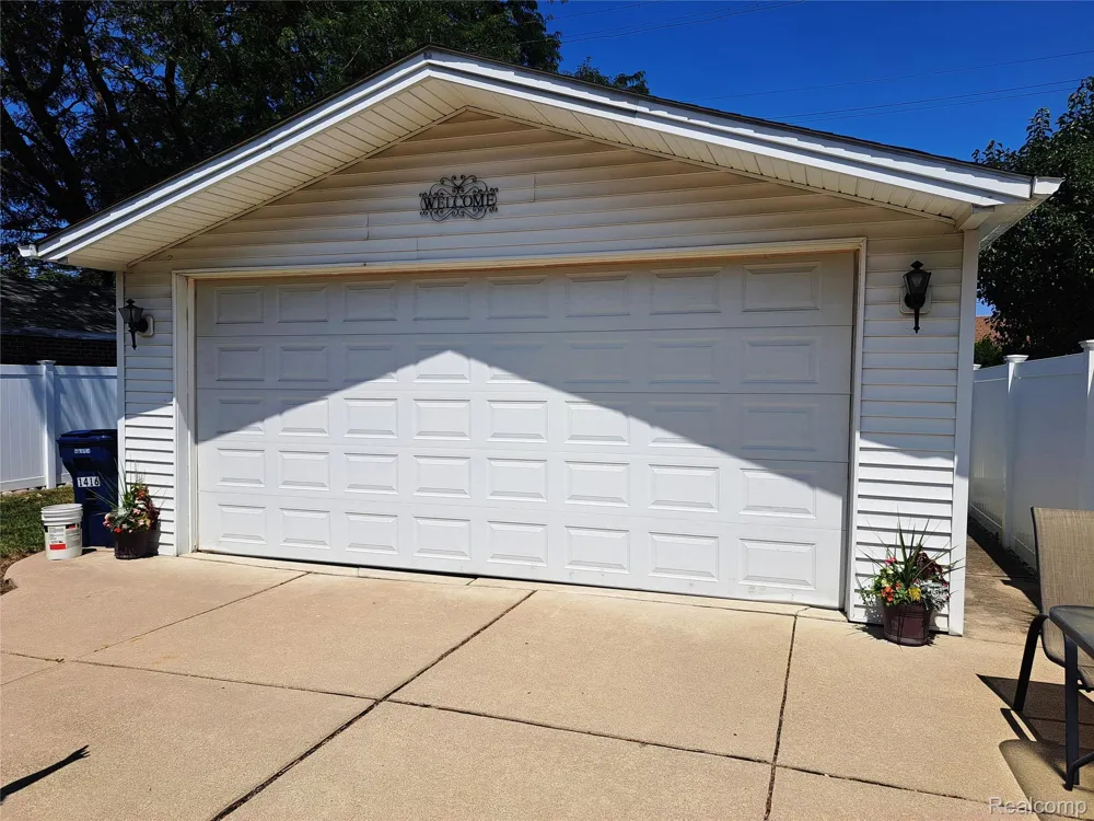 1416 Lincoln Avenue Lincoln Park City, MI 48146