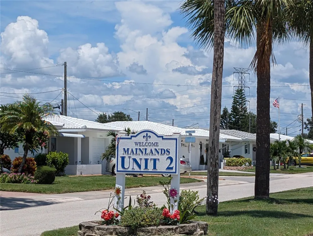 10188 45TH STREET #2 Pinellas Park, FL 33782