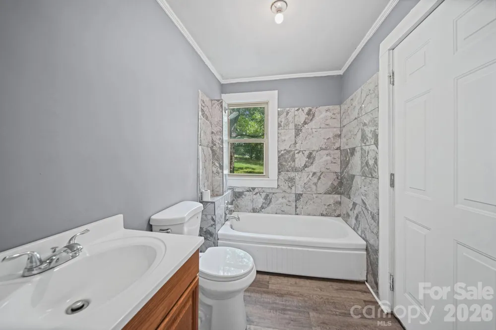834 Murphy Street Kannapolis, NC 28081
