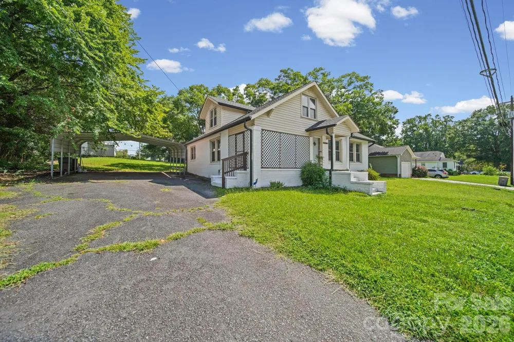 834 Murphy Street Kannapolis, NC 28081