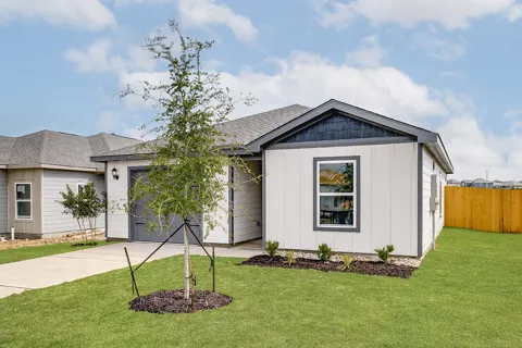 8309 White Wolf Trail