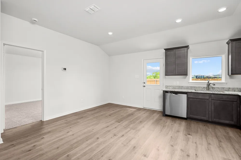 8309 White Wolf Trail Ponder, TX 76259