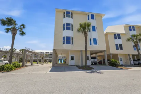 622 Sea Cliff Drive