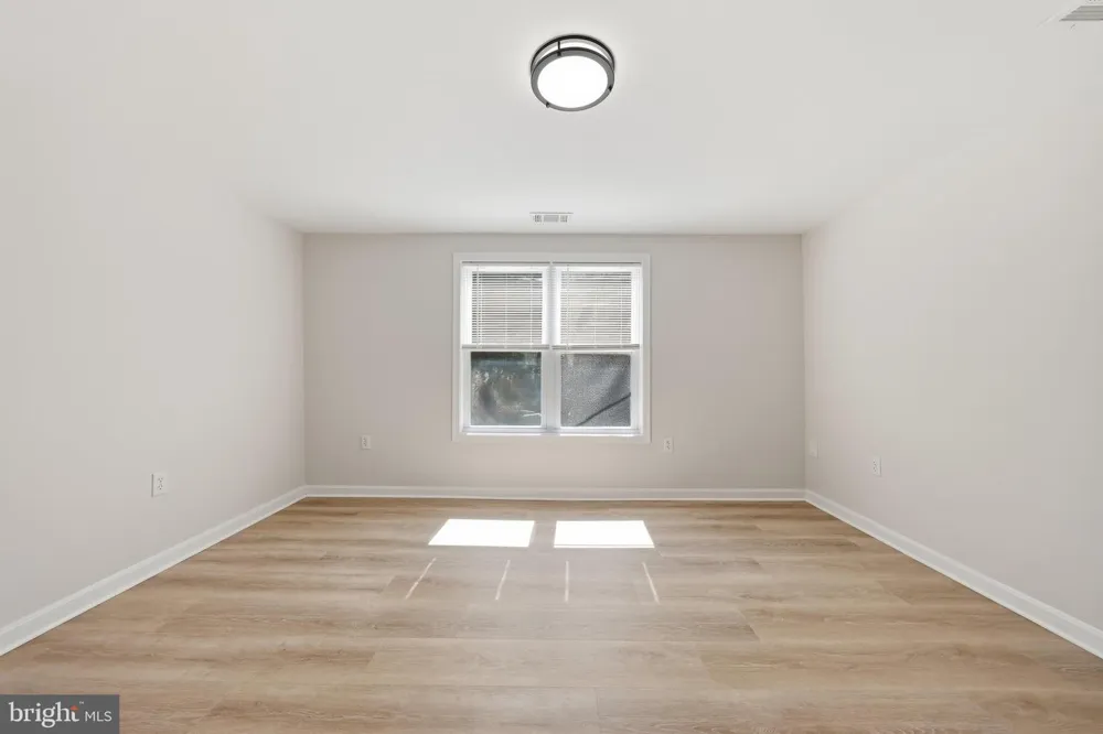10510 HONEYFIELD ROAD Williamsport, MD 21795
