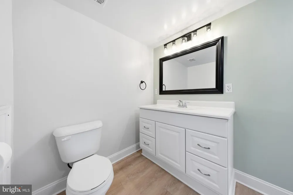 10510 HONEYFIELD ROAD Williamsport, MD 21795