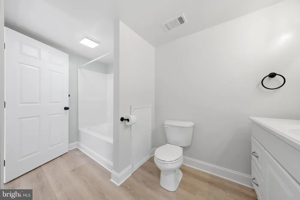 10510 HONEYFIELD ROAD Williamsport, MD 21795