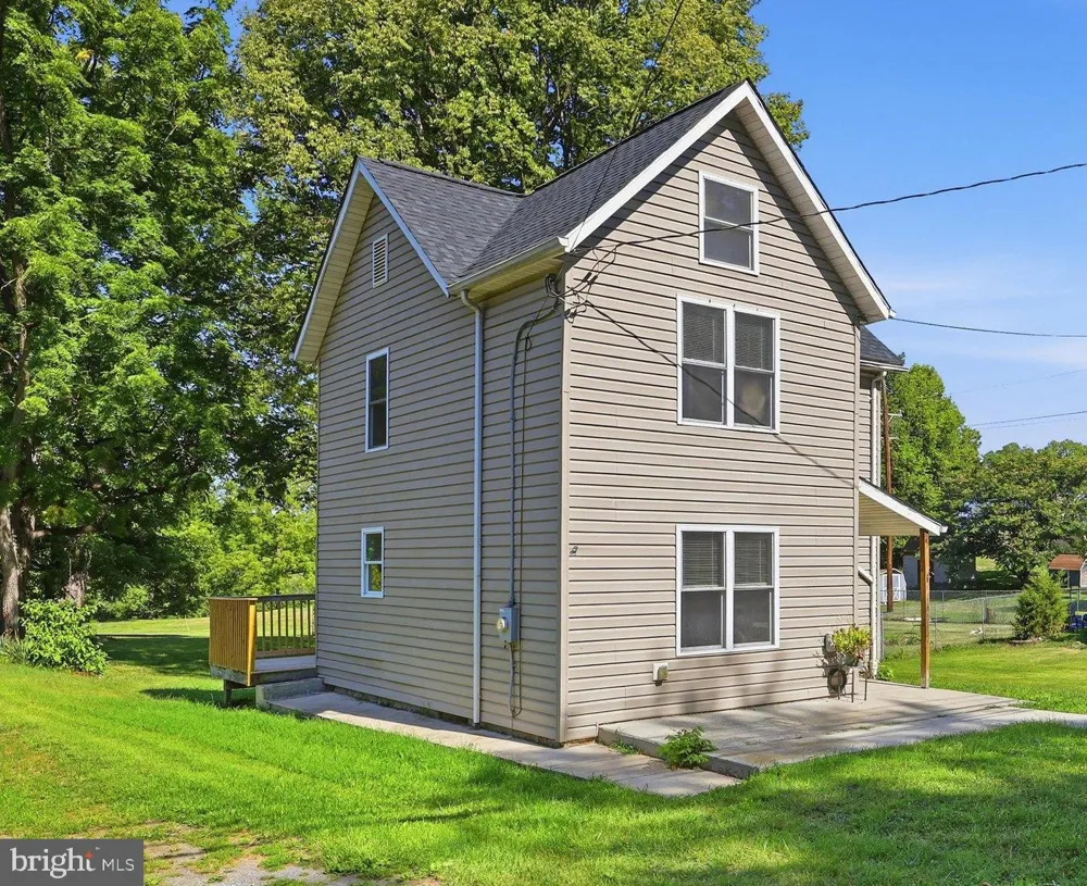 10510 HONEYFIELD ROAD Williamsport, MD 21795