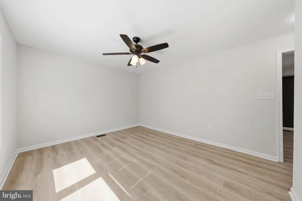 10510 HONEYFIELD ROAD Williamsport, MD 21795