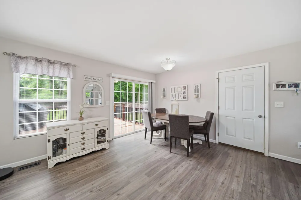7966 Village Green Lane Parma, MI 49269