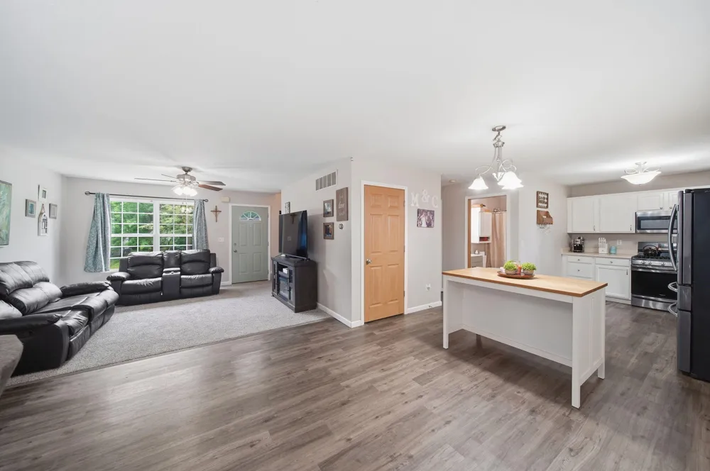 7966 Village Green Lane Parma, MI 49269