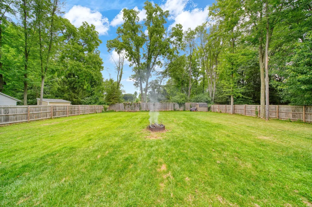 7966 Village Green Lane Parma, MI 49269