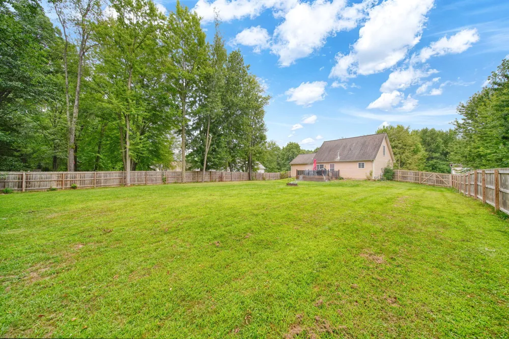 7966 Village Green Lane Parma, MI 49269