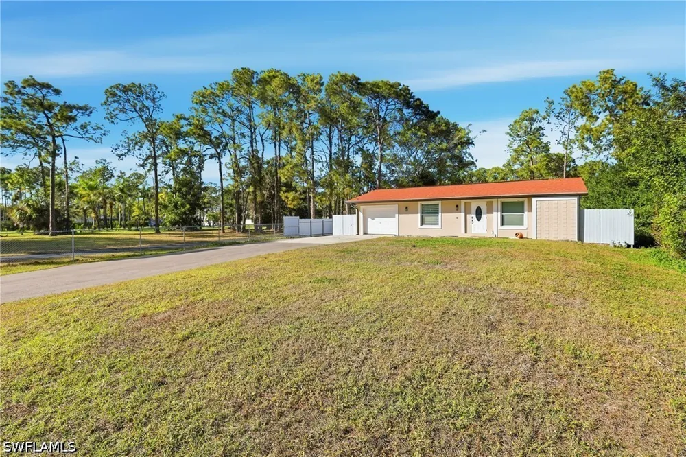 Star Grass Lane Naples, FL 34116